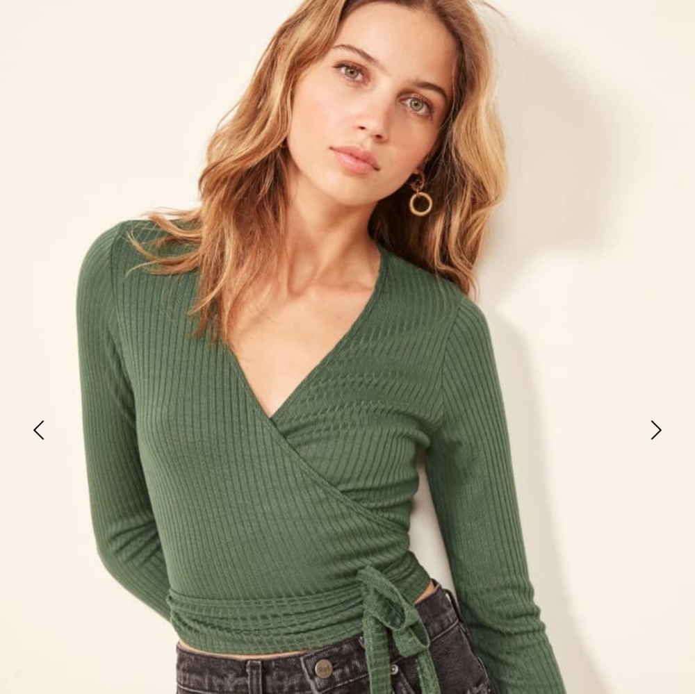 BNWT Reformation Petalo Top